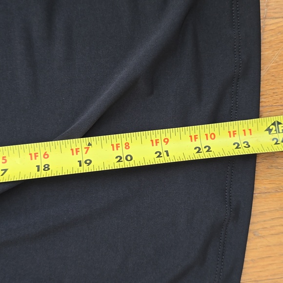 LIZ CLAIBORNE BRAND WOMEN'S BLACK SHORT SLEEVE TOP SIZE XS - Picture 13 of 16